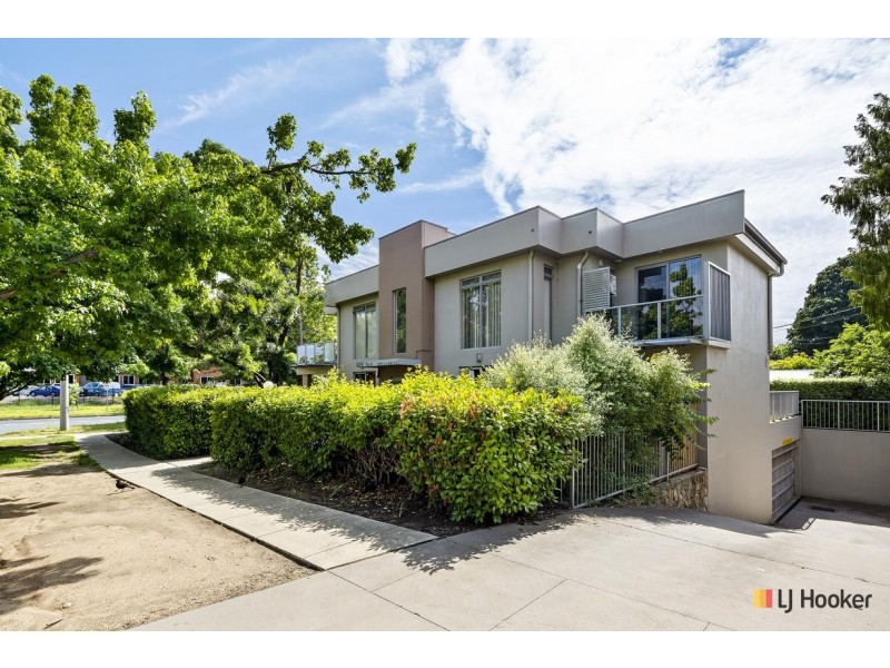 8/6 Guthrie Street, Dickson ACT 2602