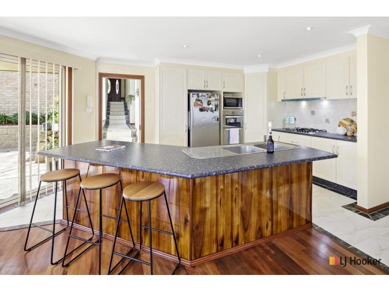 18 Kettlewell Crescent, Banks ACT 2906