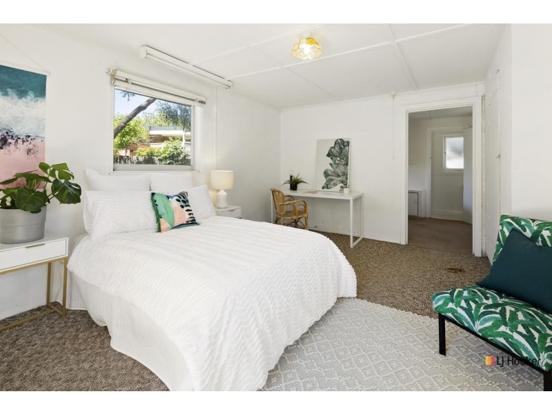 17 Shortland Crescent, Ainslie ACT 2602