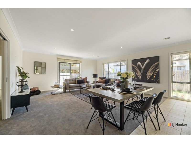 18 Mary Kitson Street, Watson ACT 2602