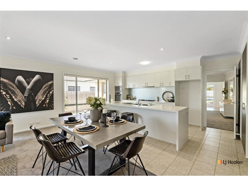 18 Mary Kitson Street, Watson ACT 2602