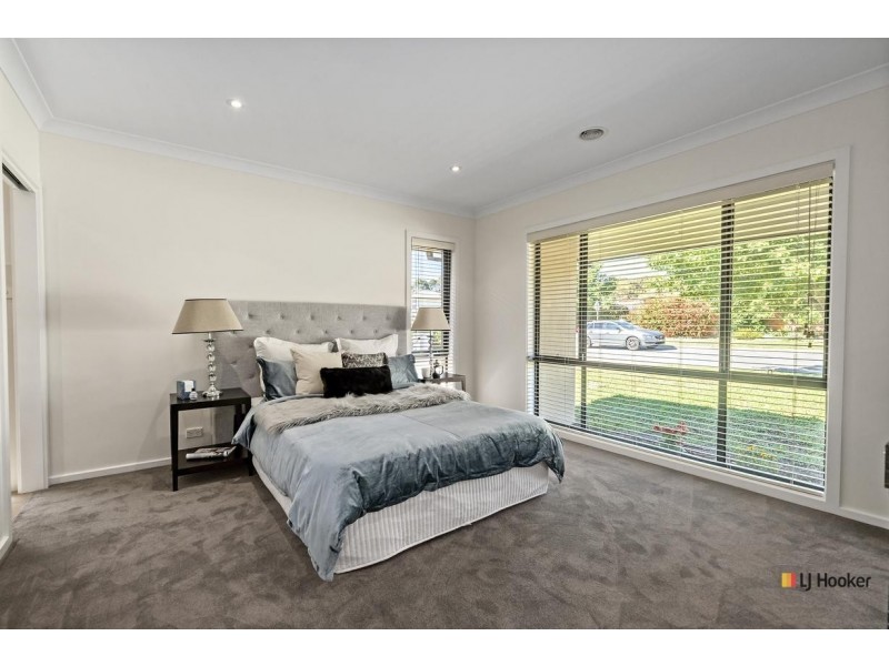 18 Mary Kitson Street, Watson ACT 2602