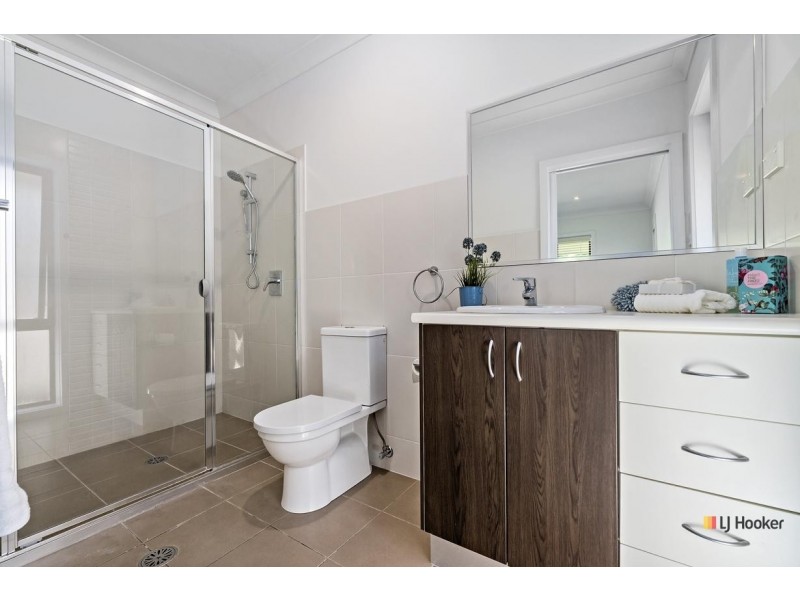 18 Mary Kitson Street, Watson ACT 2602