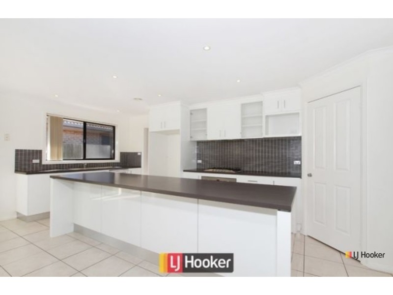 42 Kitty McEwan Street, Mckellar ACT 2617