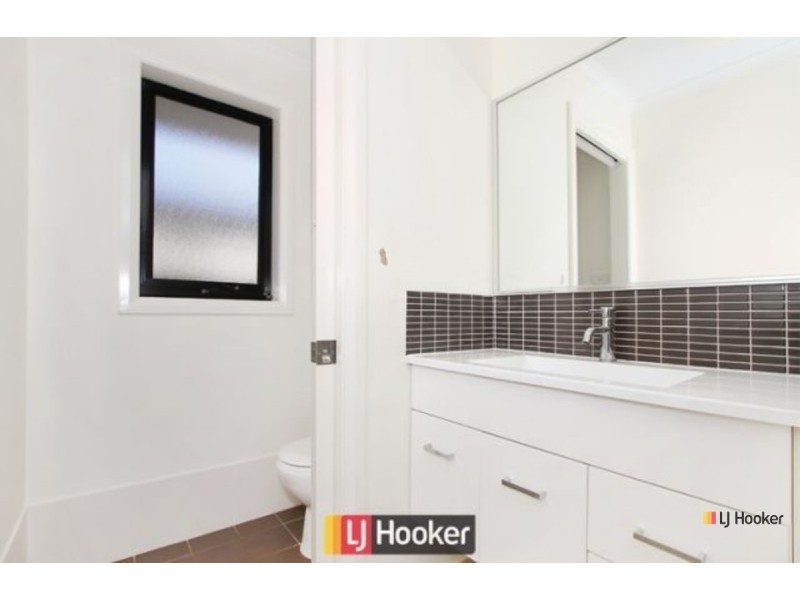 42 Kitty McEwan Street, Mckellar ACT 2617