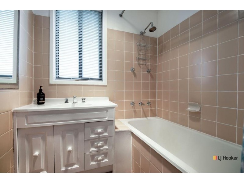 2 Bursaria Street, O’connor ACT 2602
