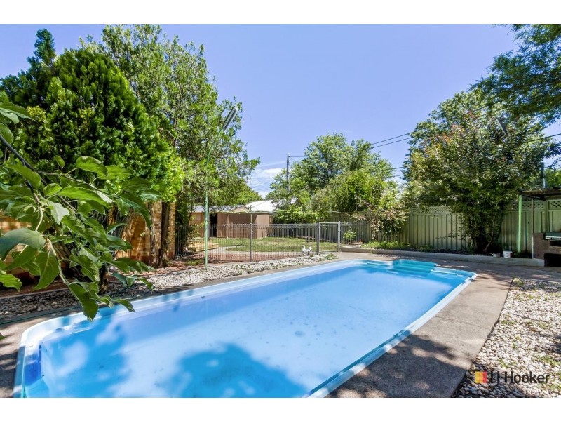 32 Woolcock Street, Watson ACT 2602