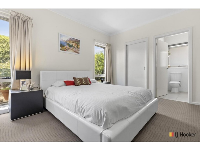 26 Durong Street, Crace ACT 2911