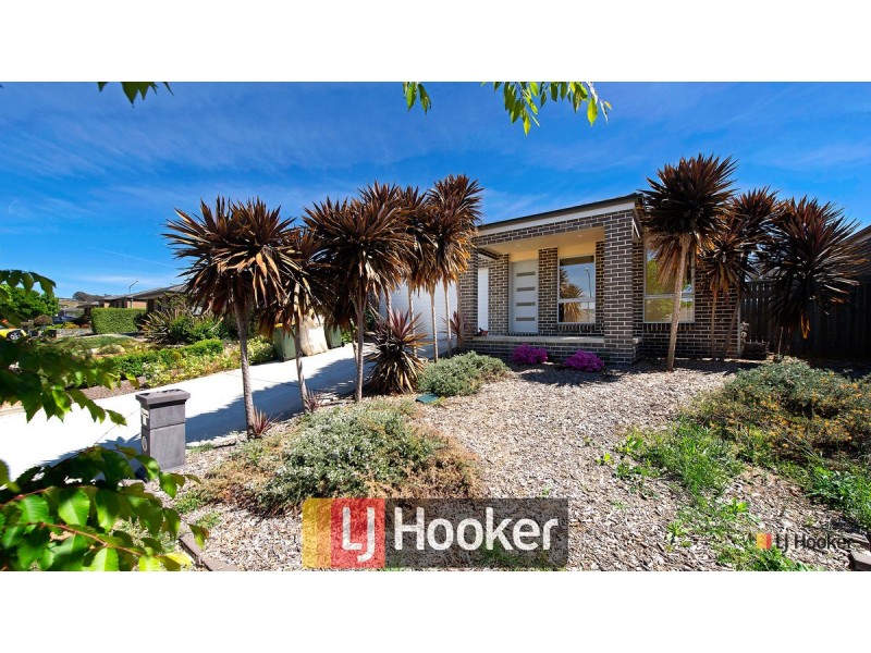 11 Salisbury Street, Casey ACT 2913