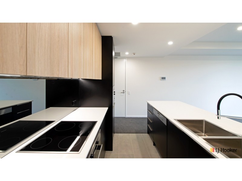 60/81 Consitution Avenue, Campbell ACT 2612