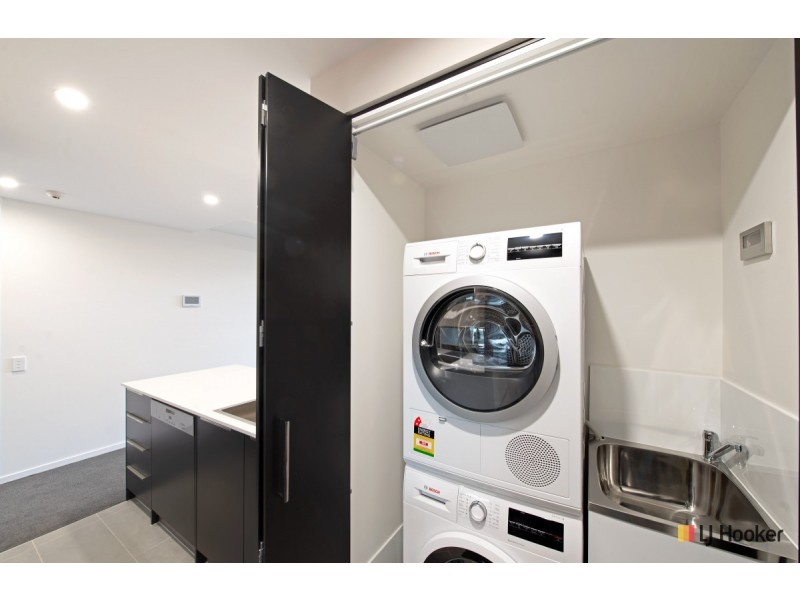 60/81 Consitution Avenue, Campbell ACT 2612