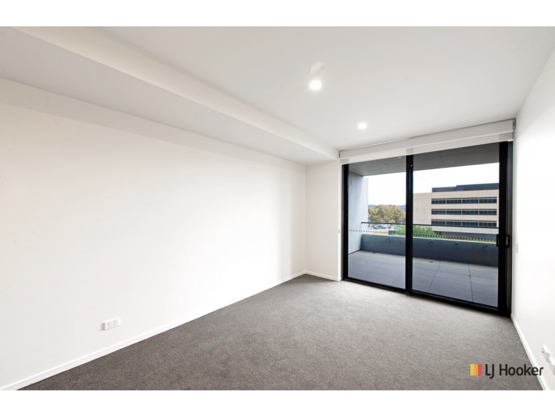 60/81 Consitution Avenue, Campbell ACT 2612