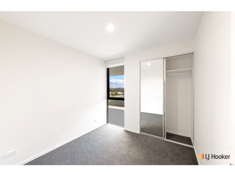 60/81 Consitution Avenue, Campbell ACT 2612
