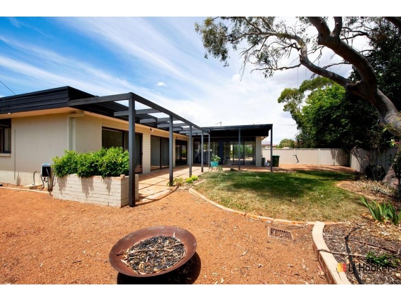 31 Vanzetti Crescent, Kambah ACT 2902
