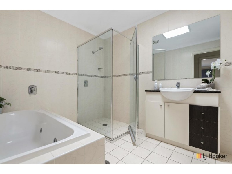 112/50 Ellenborough Street, Lyneham ACT 2602