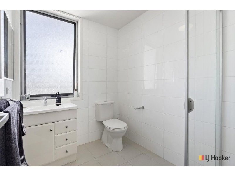 18/329 Flemington Road, Franklin ACT 2913