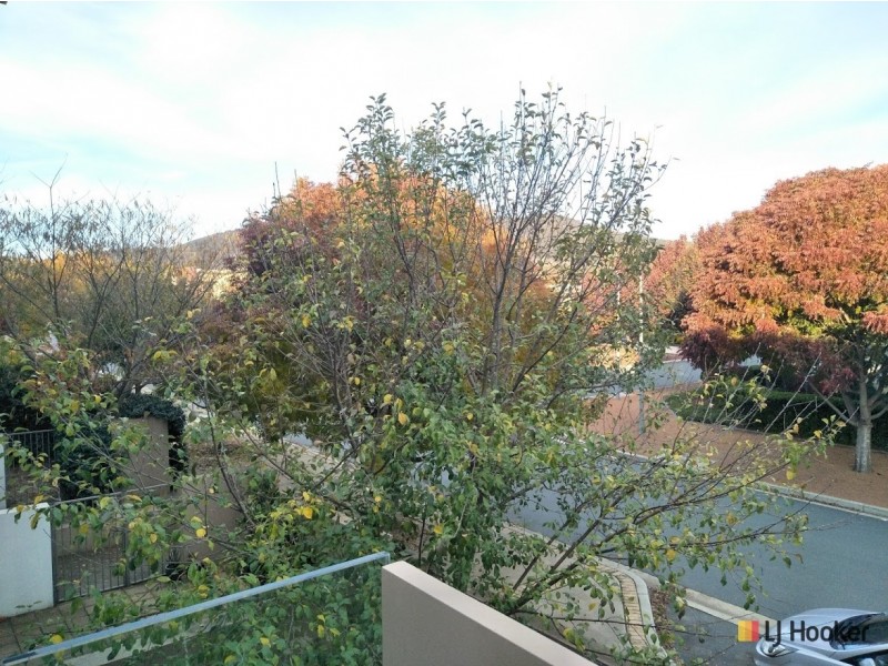 9 Bettie McNee Street, Watson ACT 2602