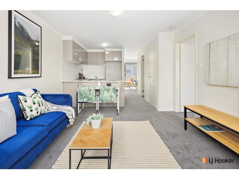 8/75 Elizabeth Jolley Crescent, Franklin ACT 2913