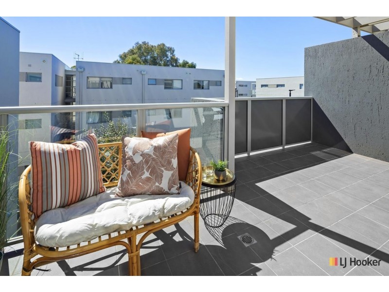 8/75 Elizabeth Jolley Crescent, Franklin ACT 2913