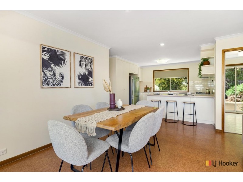 4 Conjola Close, Amaroo ACT 2914