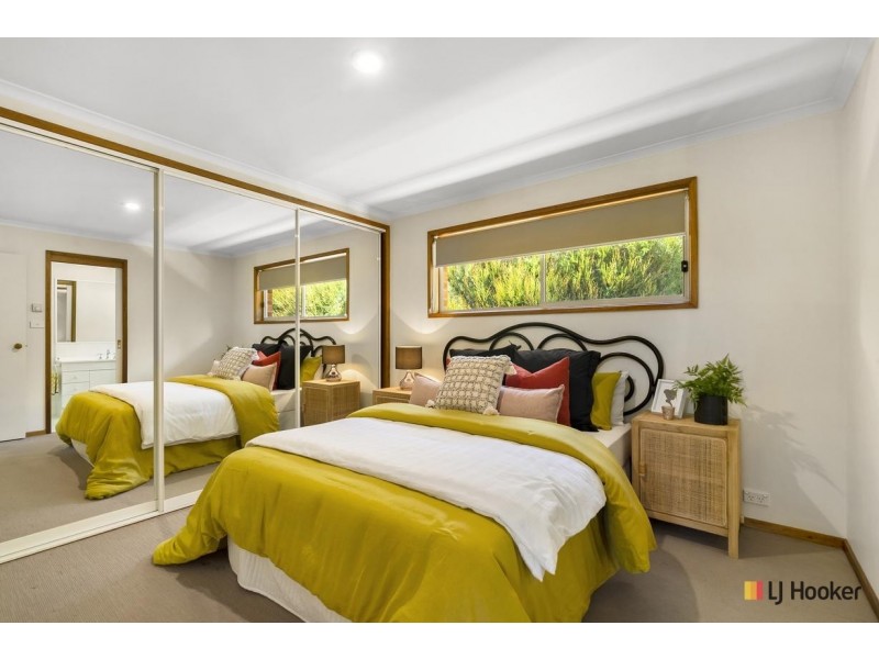 4 Conjola Close, Amaroo ACT 2914