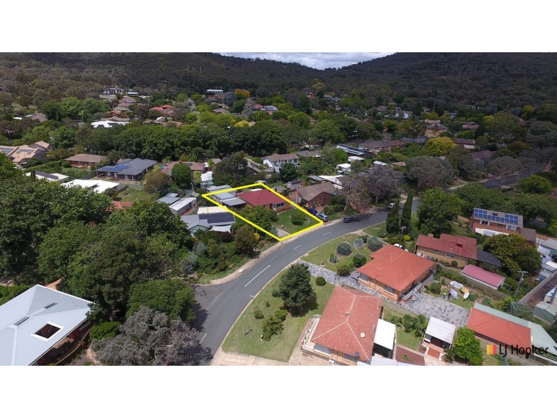 134 Mackenzie Street, Hackett ACT 2602
