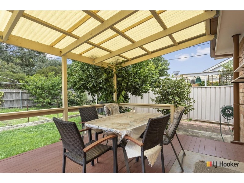 134 Mackenzie Street, Hackett ACT 2602