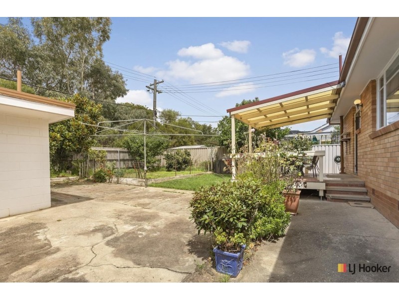 134 Mackenzie Street, Hackett ACT 2602