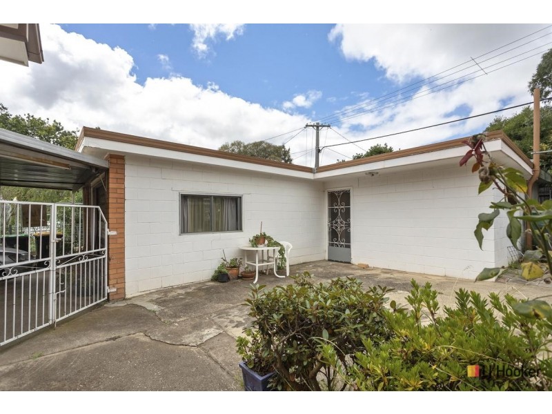 134 Mackenzie Street, Hackett ACT 2602