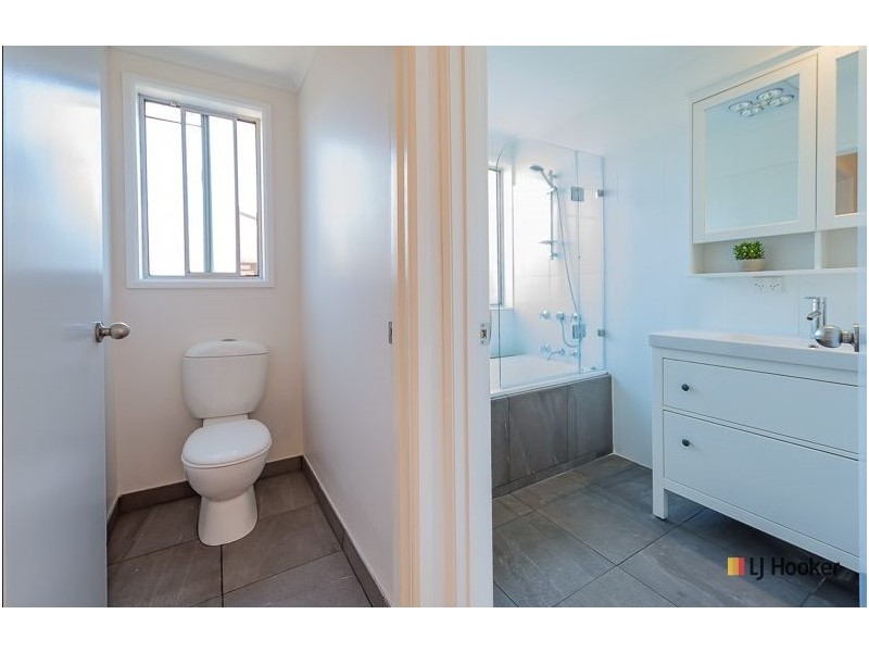 18 Castles Place, Melba ACT 2615