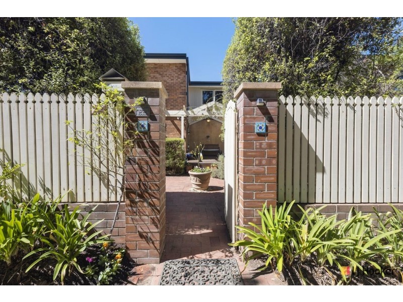 74 Majura Avenue, Ainslie ACT 2602