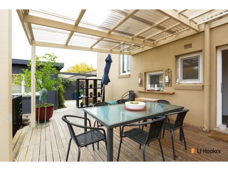 56 Dumaresq Street, Dickson ACT 2602