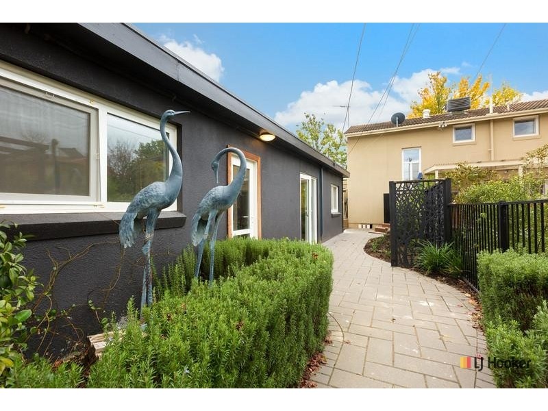 56 Dumaresq Street, Dickson ACT 2602