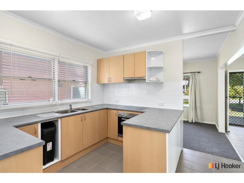 19 Dutton Street, Dickson ACT 2602