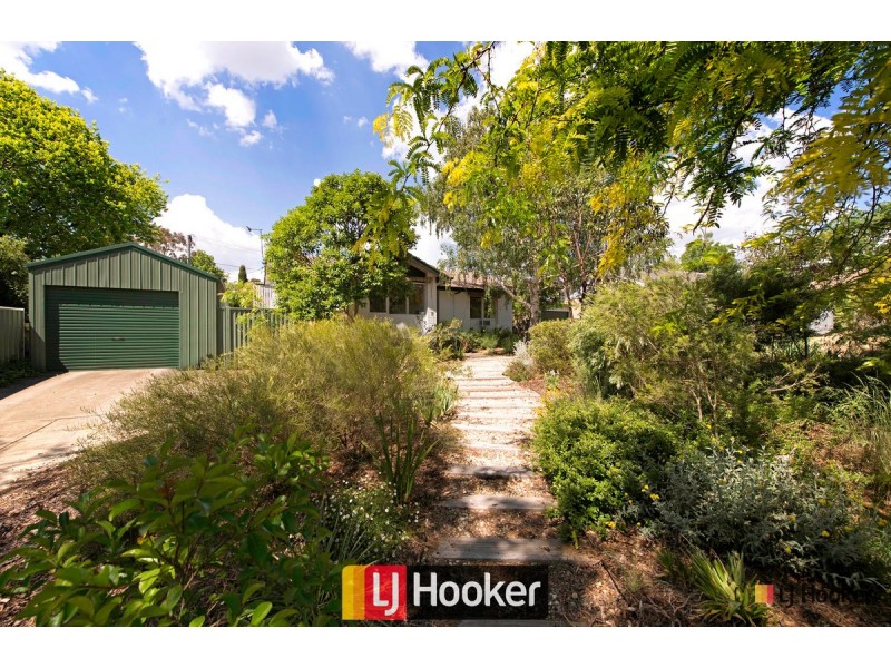 7 Mills Street, Hackett ACT 2602
