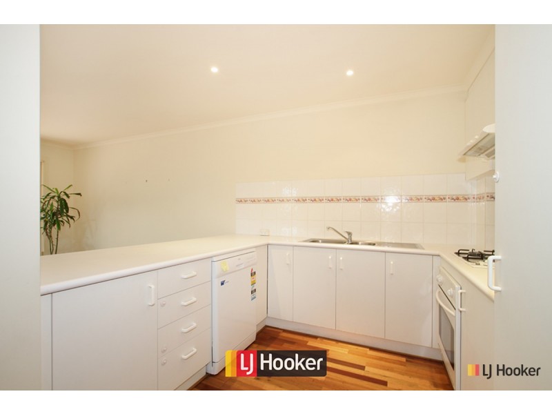 8/21 Aspinall Street, Watson ACT 2602