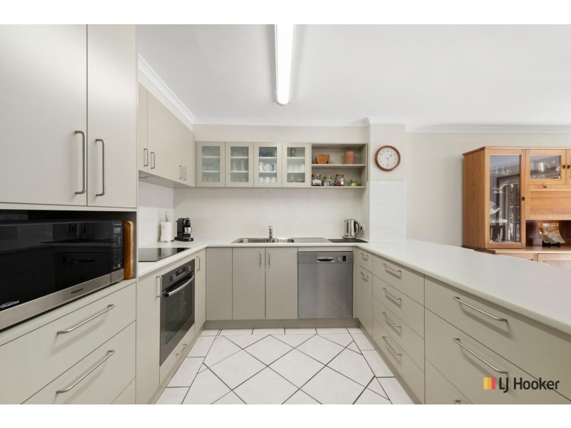 2/25 Aspinall Street, Watson ACT 2602
