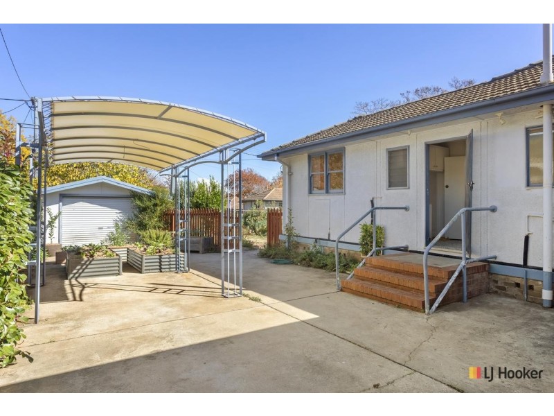 72 Hannan Crescent, Ainslie ACT 2602