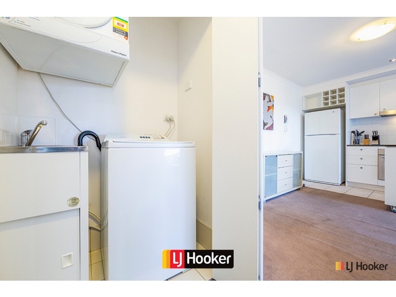 617/17 Dooring Street, Braddon ACT 2612