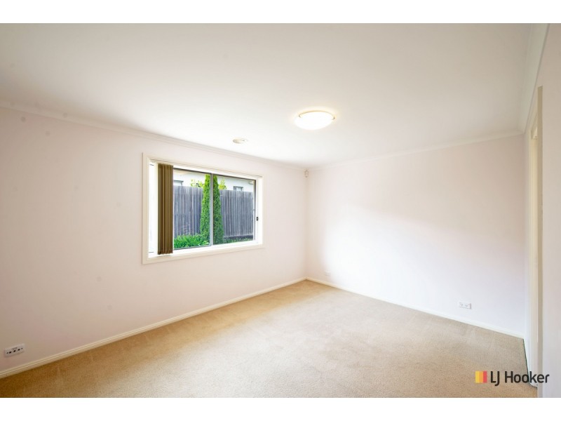 28 Allnutt Crescent, Forde ACT 2914