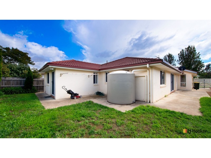 28 Allnutt Crescent, Forde ACT 2914