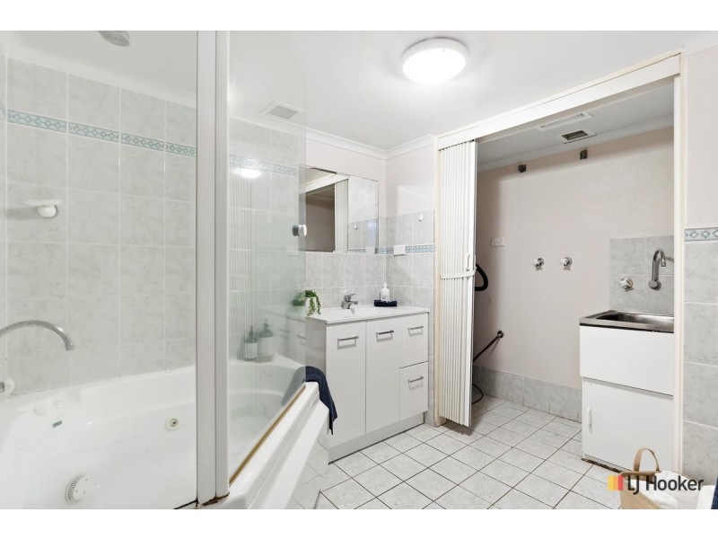 120/15 John Cleland Crescent, Florey ACT 2615