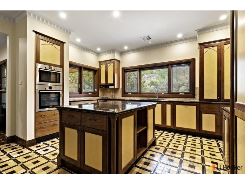 5 Dirrawan Gardens, Reid ACT 2612