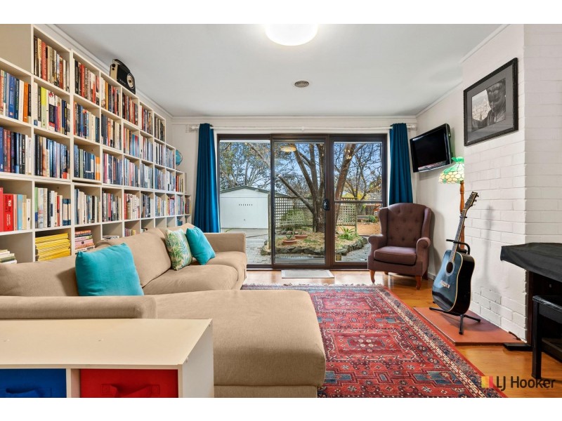 27 Tardent Street, Downer ACT 2602