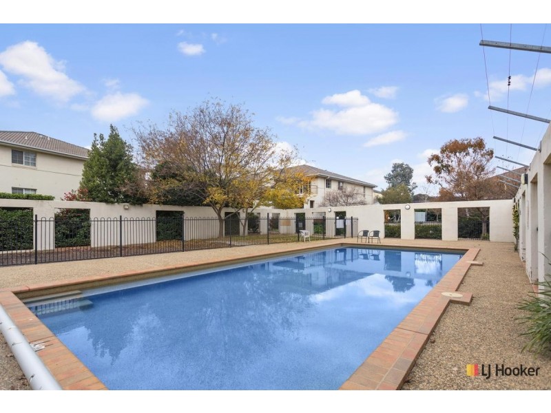 9/20 Federal Highway, Watson ACT 2602