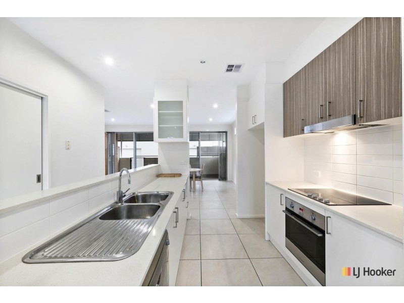 151/16 Kings Canyon Street, Harrison ACT 2914
