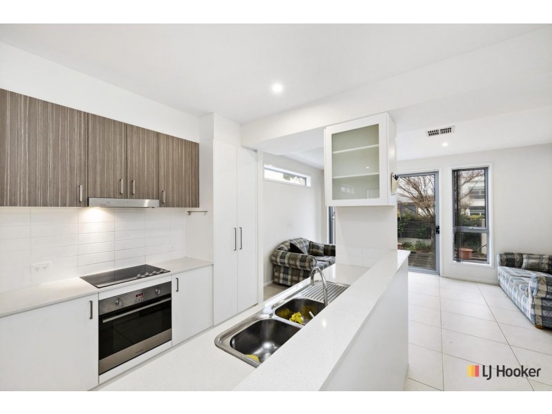 151/16 Kings Canyon Street, Harrison ACT 2914