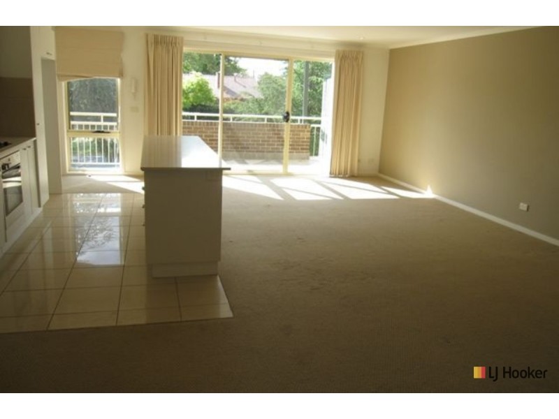 15/18 Batman Street, Braddon ACT 2612