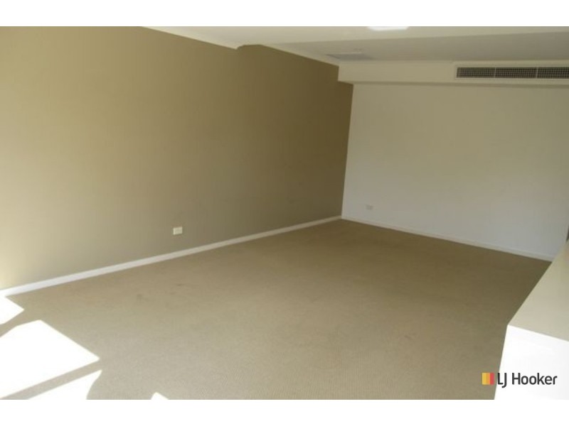 15/18 Batman Street, Braddon ACT 2612