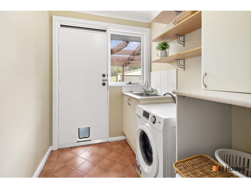 36 Irvine Street, Watson ACT 2602